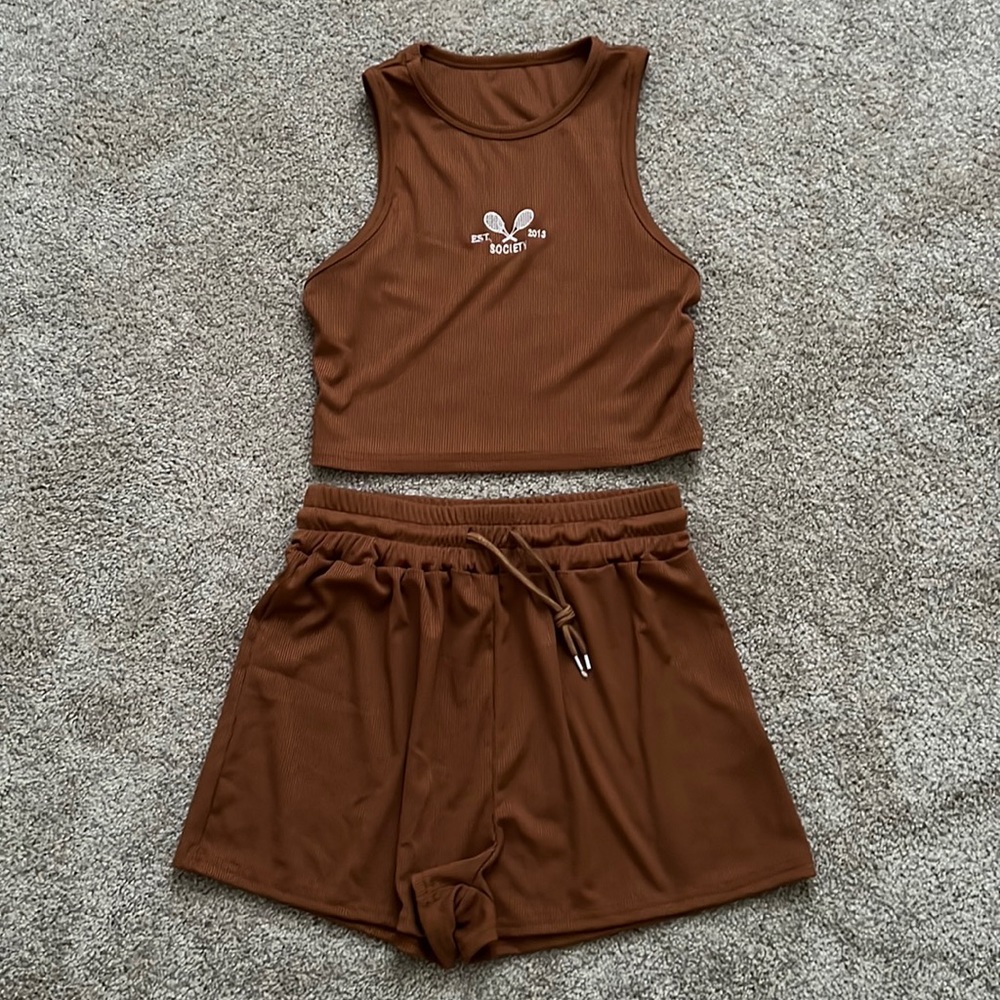 NWOT 2 piece set